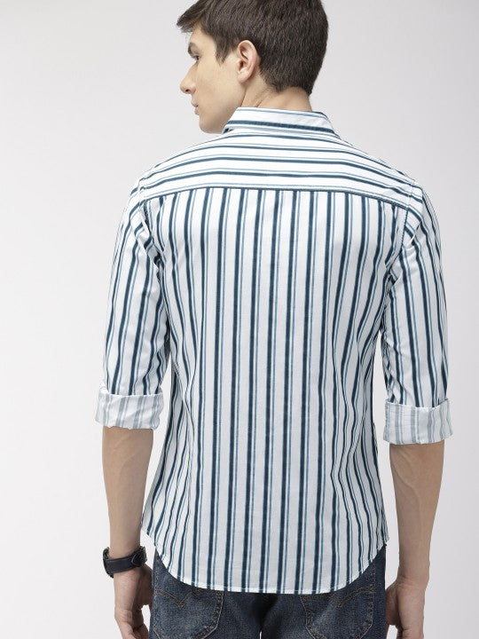 Men White & Teal Blue Slim Fit Striped Casual Shirt